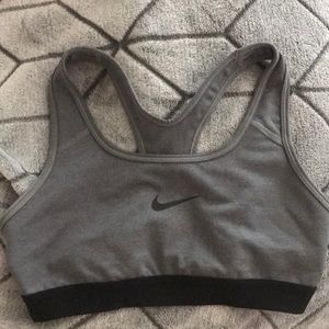 grey nike sports bra